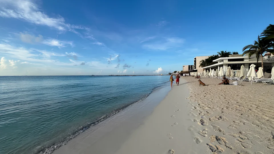 Playa Mamitas